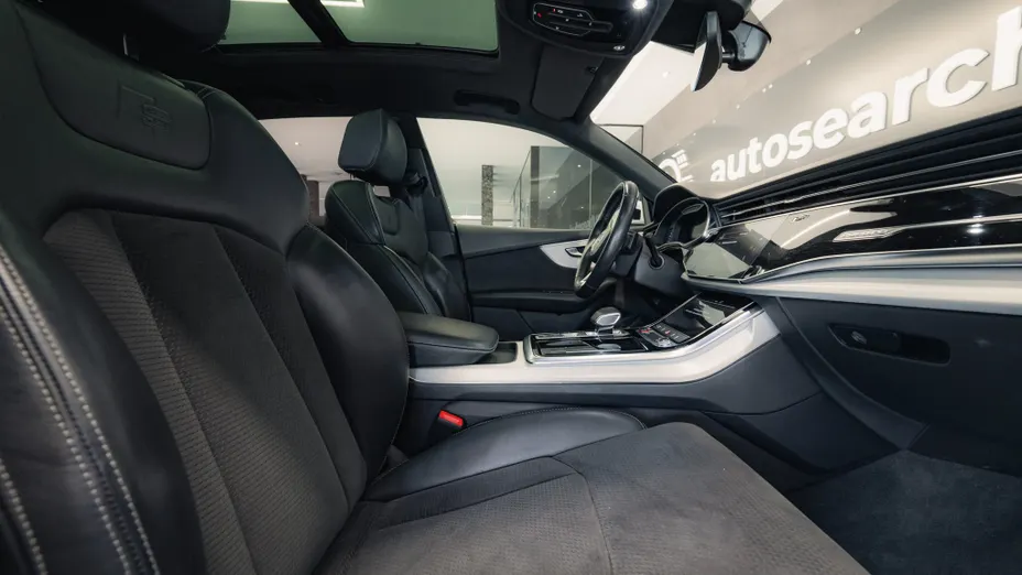 AUDI Q8 / E-Tron SQ8 TFSI Quattro Tiptronic