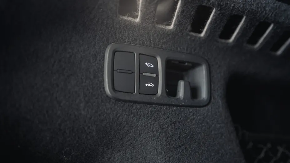 AUDI Q8 / E-Tron SQ8 TFSI Quattro Tiptronic