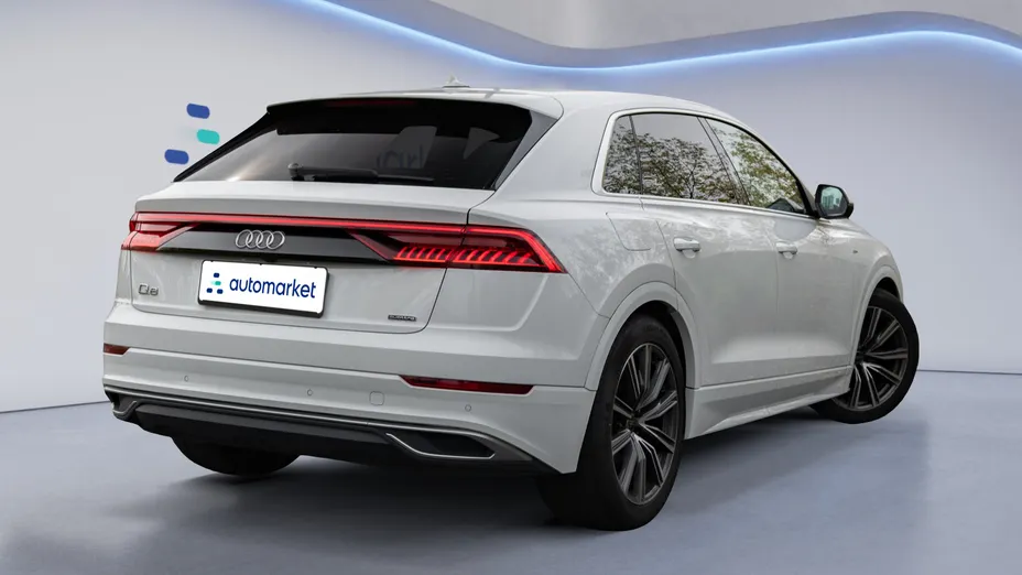 AUDI Q8 / E-Tron Q8 45 TDI mHEV Quattro Tiptronic