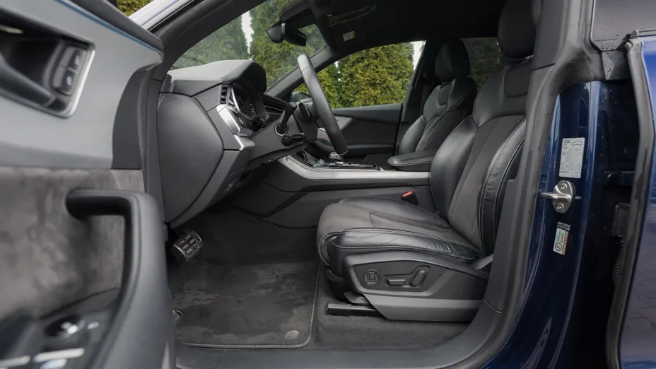 AUDI Q8 / E-Tron Q8 50 TDI mHEV Quattro Tiptronic