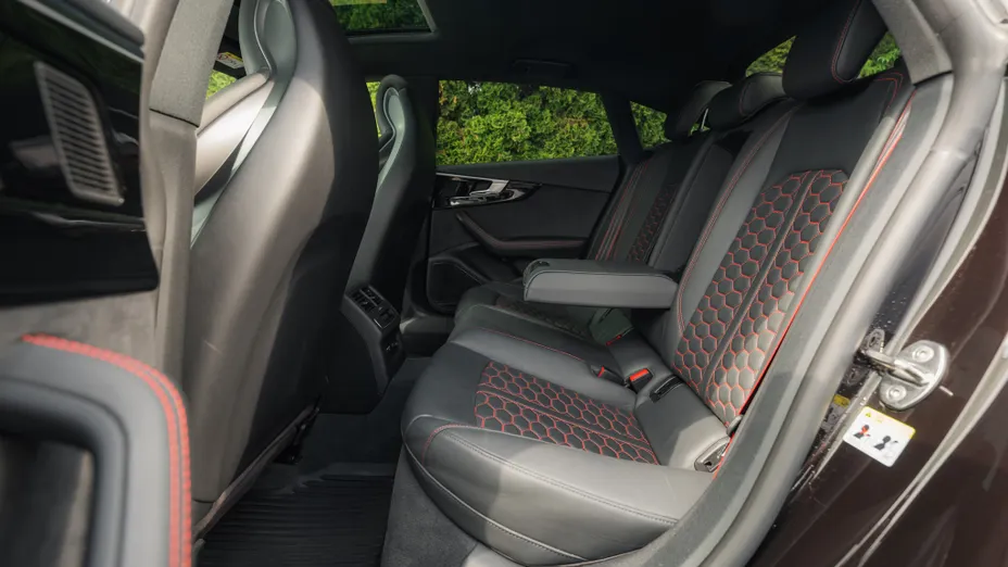 AUDI A5 RS5 Quattro Tiptronic