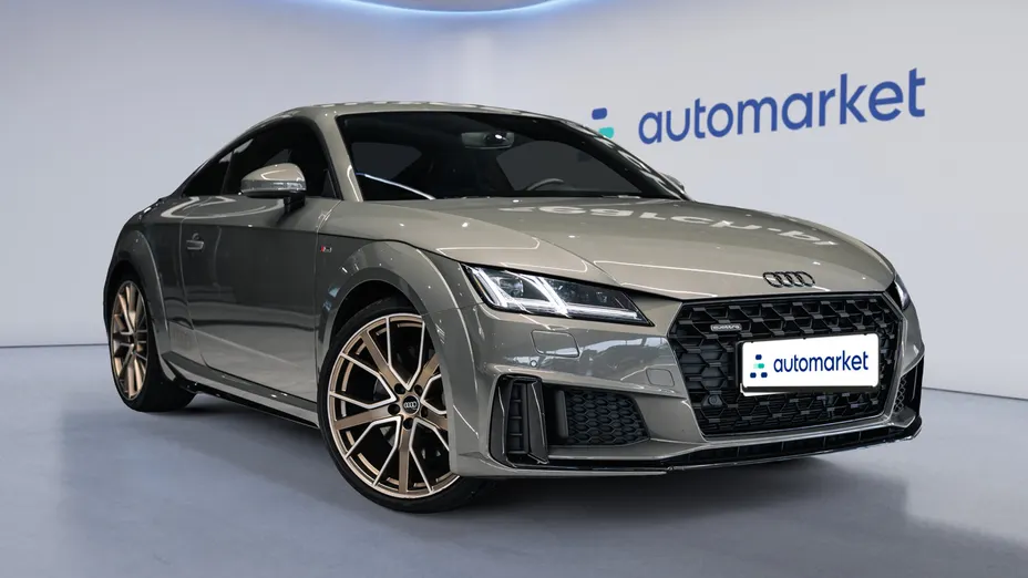 AUDI TT TT 45 TFSI Quattro S tronic