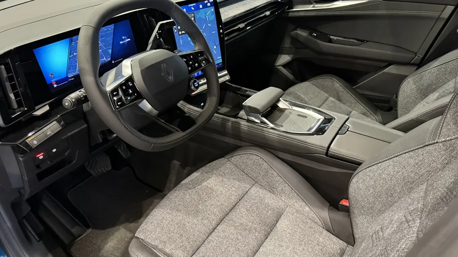 RENAULT Austral Austral 1.3 TCe mHEV Techno aut Nowy