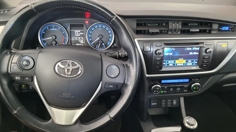 TOYOTA Auris Auris 1.6 Premium