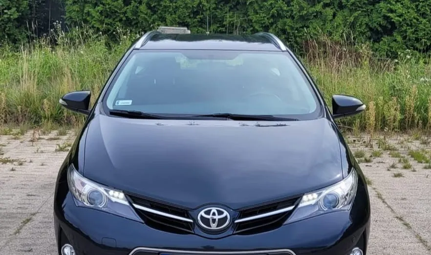 TOYOTA Auris Auris 1.6 Premium