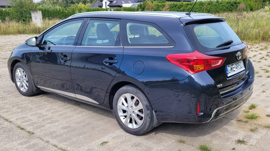 TOYOTA Auris Auris 1.6 Premium
