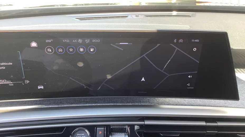 PEUGEOT 5008 -