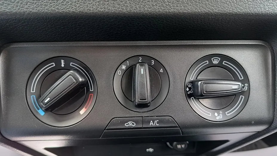 SKODA Fabia Fabia 1.0 Active