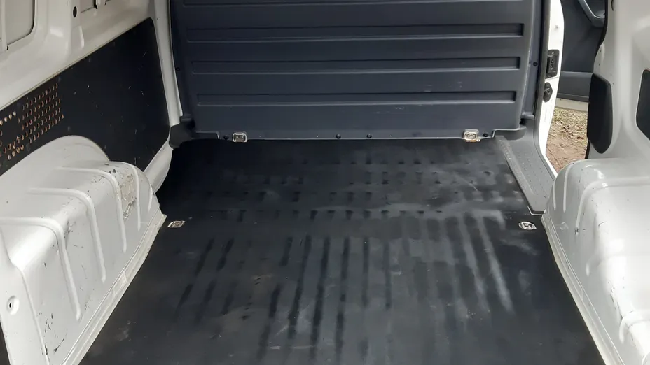 VOLKSWAGEN Caddy Caddy 1.6 TDI Comfortline Edition