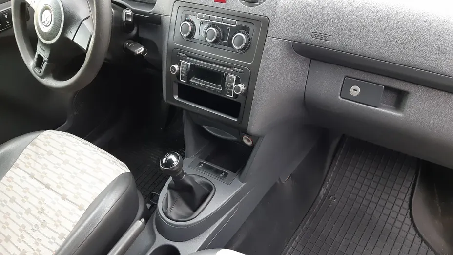 VOLKSWAGEN Caddy Caddy 1.6 TDI Comfortline Edition