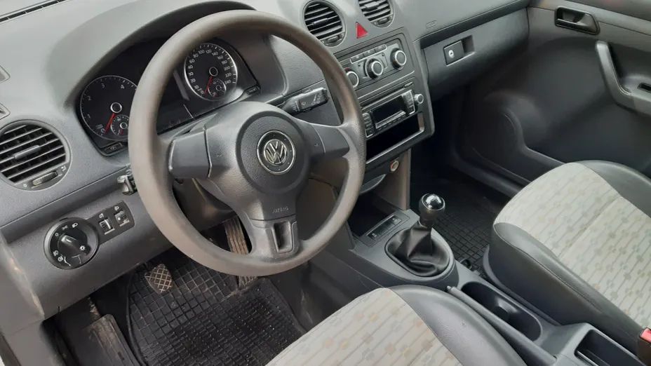 VOLKSWAGEN Caddy Caddy 1.6 TDI Comfortline Edition