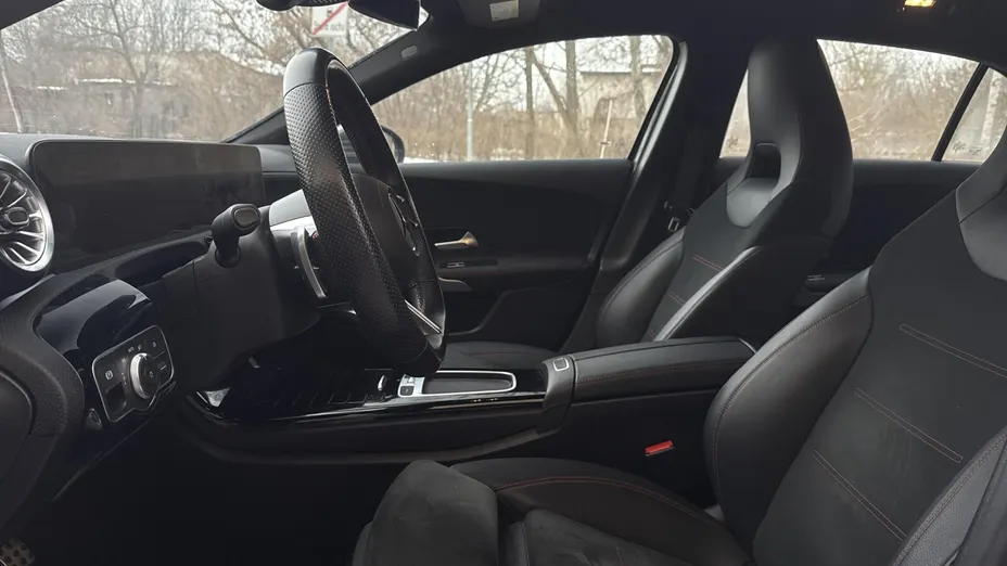MERCEDES-BENZ A Klasa A 200 AMG Line 7G-DCT