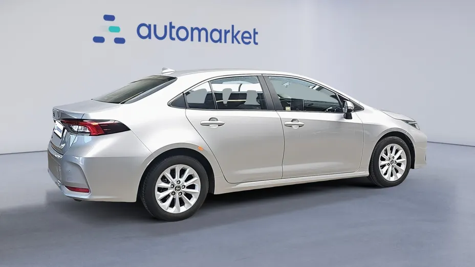 TOYOTA Corolla Corolla 1.5 Comfort