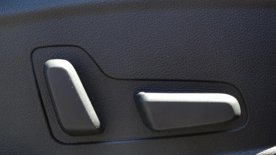 HYUNDAI Kona Kona 1.6 T-GDI Premium 4WD DCT