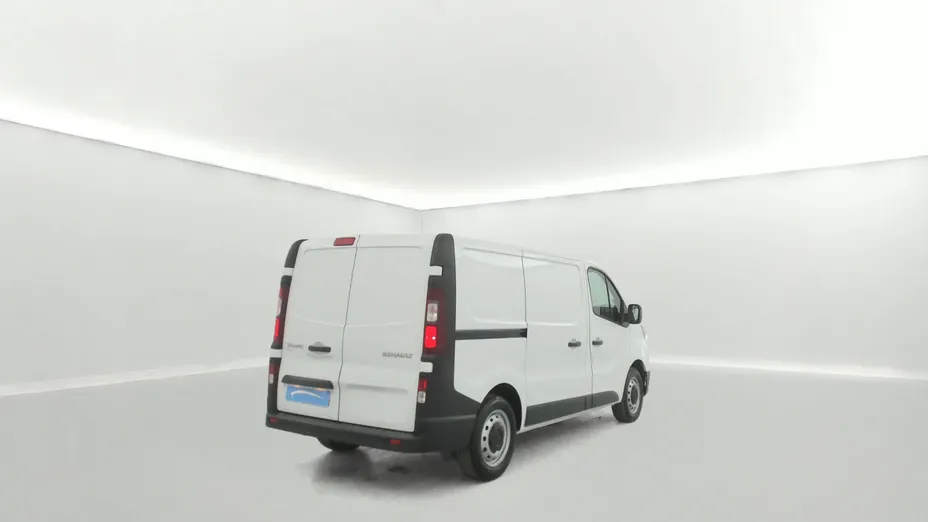 RENAULT Trafic -