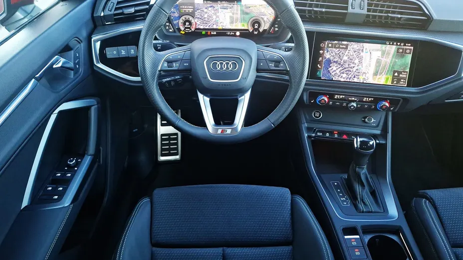 AUDI Q3 Sportback -