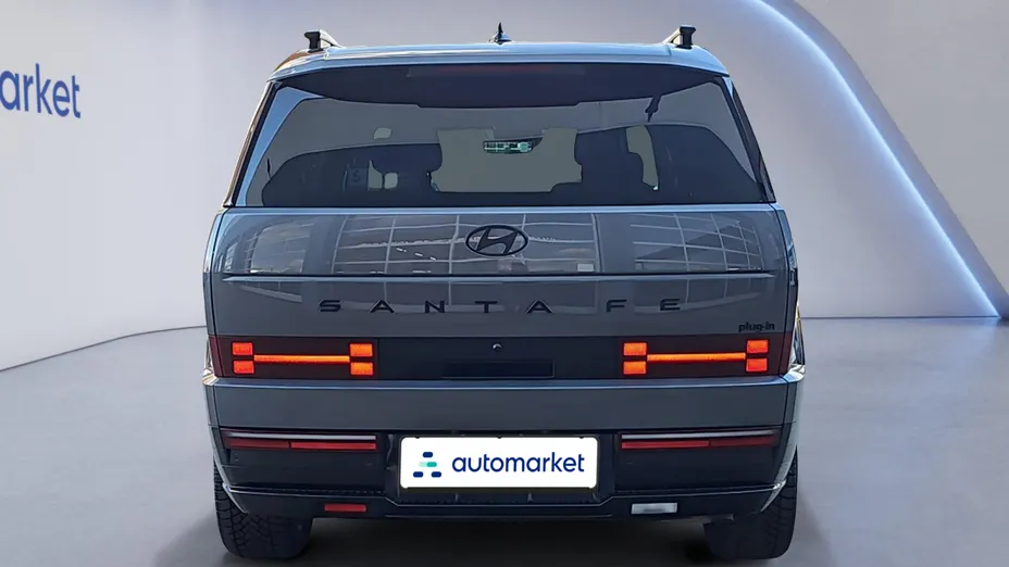 HYUNDAI Santa Fe Santa Fe 1.6 T-GDI PHEV Calligraphy 4WD aut 6os.
