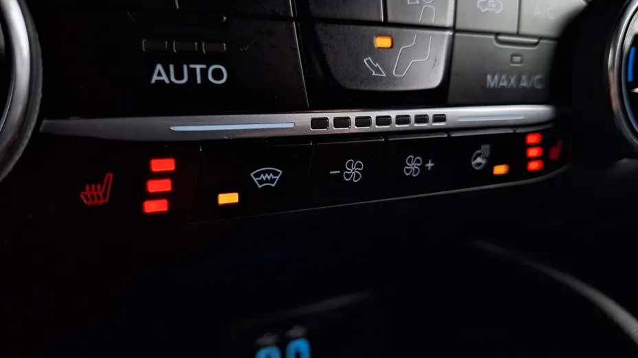 FORD Kuga Kuga 1.5 EcoBoost FWD ST-Line