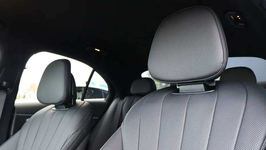 MERCEDES-BENZ E Klasa E 220 d mHEV 4-Matic AMG 9G-Tronic Nowy