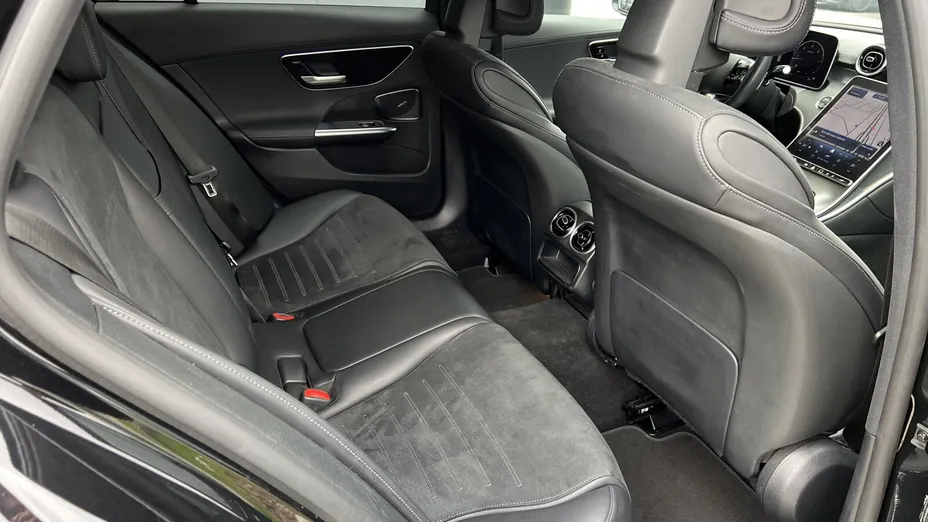 MERCEDES-BENZ C Klasa C 220 d mHEV 4-Matic AMG