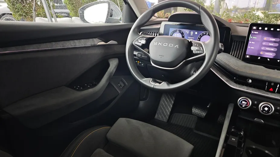 SKODA Superb Superb 1.5 TSI Plug-in Hybrid Selection DSG