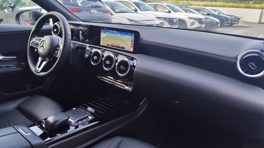 MERCEDES-BENZ A Klasa A 200 d Style 8G-DCT