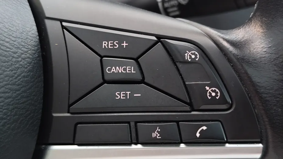 NISSAN Qashqai Qashqai 1.3 DIG-T mHEV N-Connecta