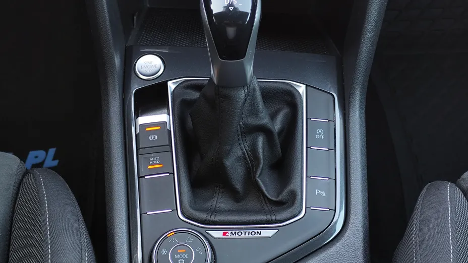 VOLKSWAGEN Tiguan Tiguan 2.0 TDI SCR 4Mot. Life DSG
