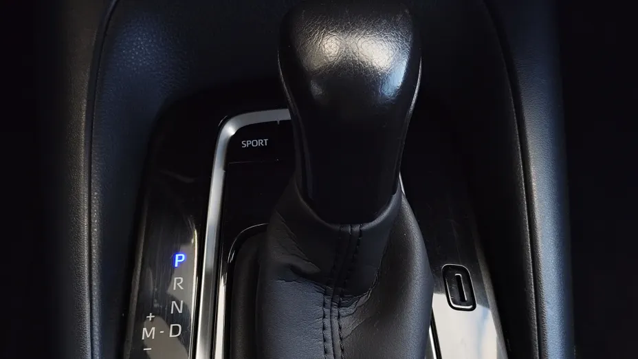 TOYOTA Corolla Corolla 1.5 Comfort MS
