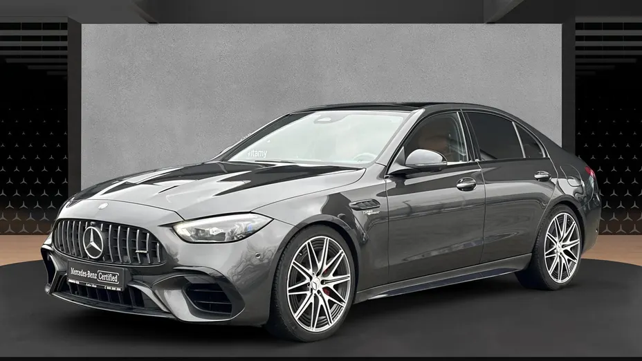 MERCEDES-BENZ C Klasa AMG C 63 S E Performance PHEV 4-Matic