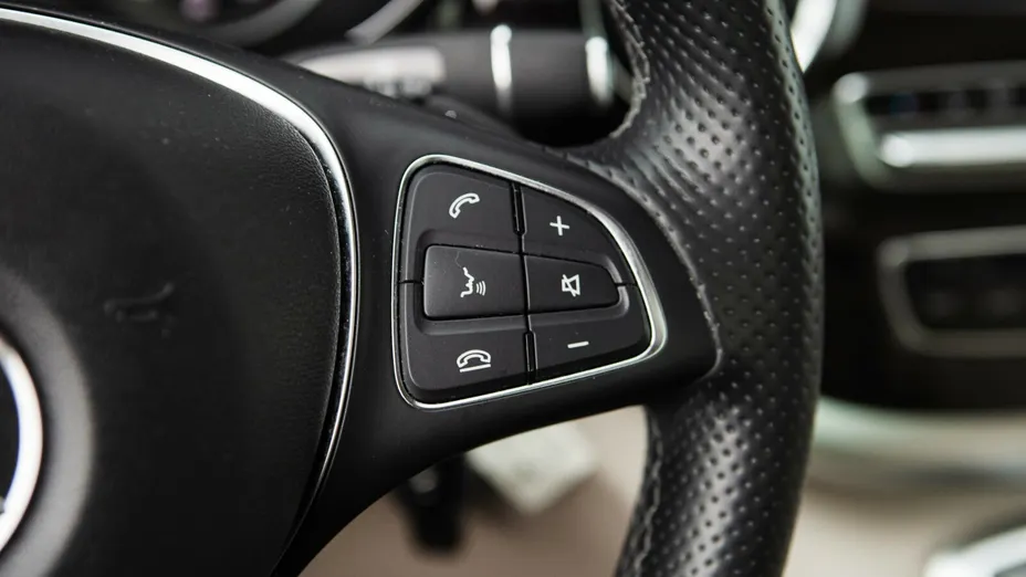 MERCEDES-BENZ V Klasa V 250 d 4-Matic Avantgarde 9G-Tronic (długi)