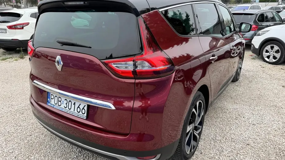 RENAULT Scenic -