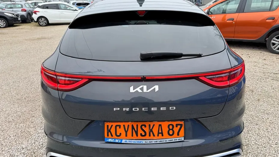 KIA ProCeed -