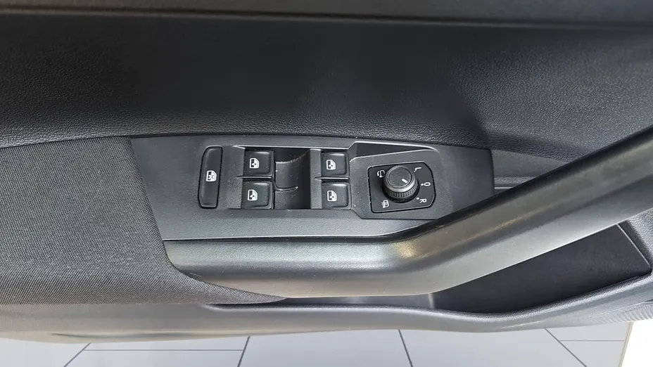 VOLKSWAGEN Polo Polo 1.0 TSI Life