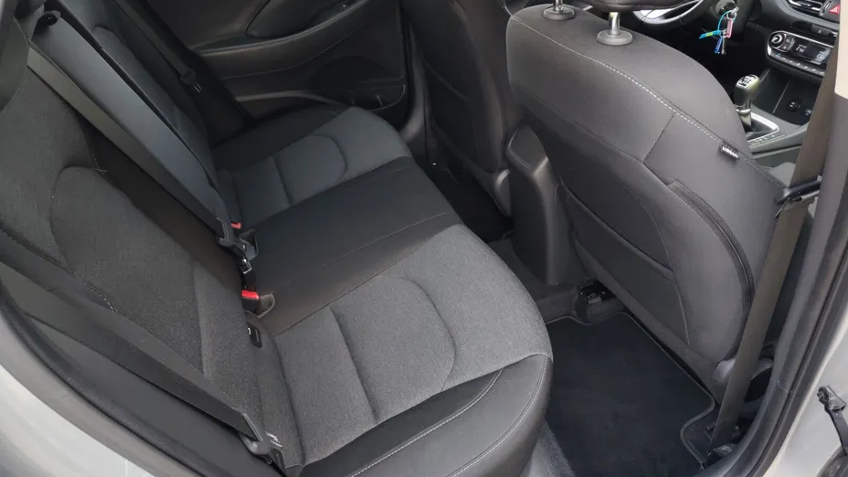 HYUNDAI i30 i30 1.0 T-GDI Smart