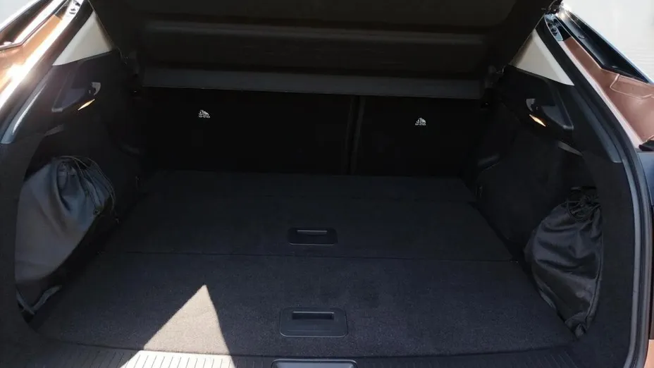 NISSAN Ariya Ariya 63kWh Advance