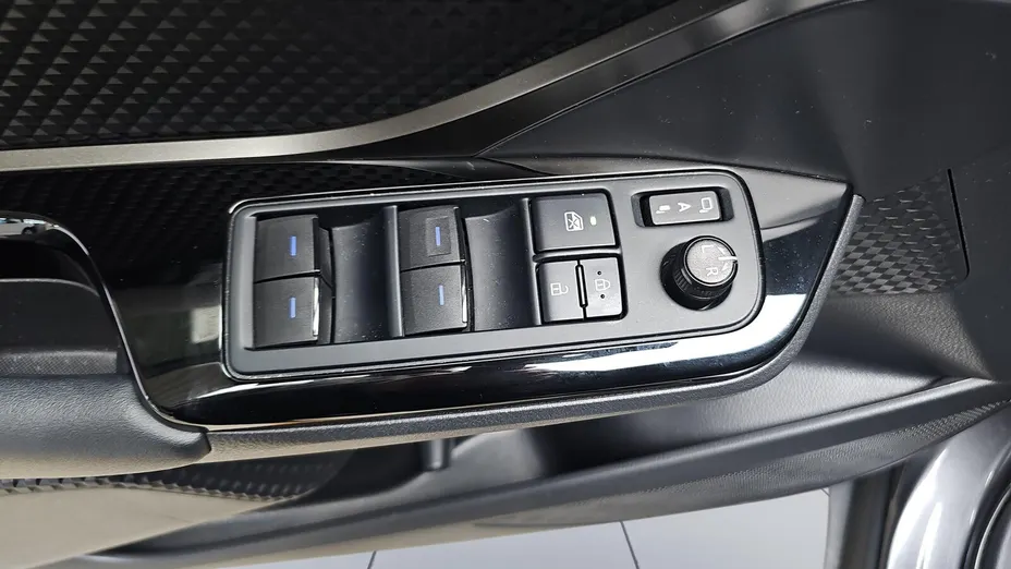 TOYOTA C-HR C-HR 2.0 Hybrid Style