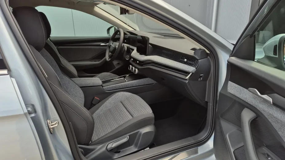 SKODA Superb Superb 1.5 TSI mHEV Drive DSG Nowy