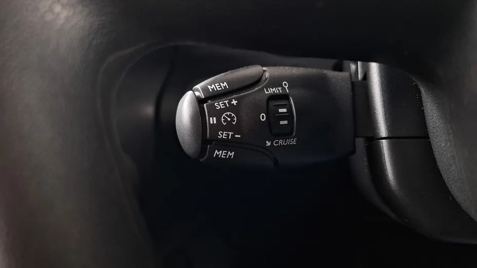 TOYOTA Proace City Verso Proace City Verso 1.2 D-4T Business