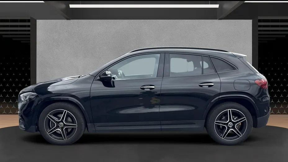 MERCEDES-BENZ GLA GLA 200 mHEV AMG Line 7G-DCT