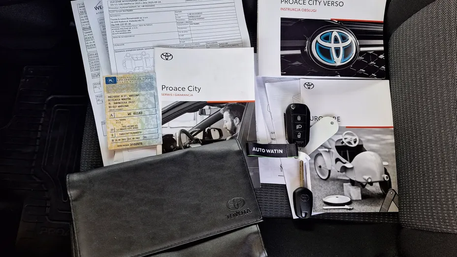 TOYOTA Proace City Verso Proace City Verso 1.5 D-4D Business