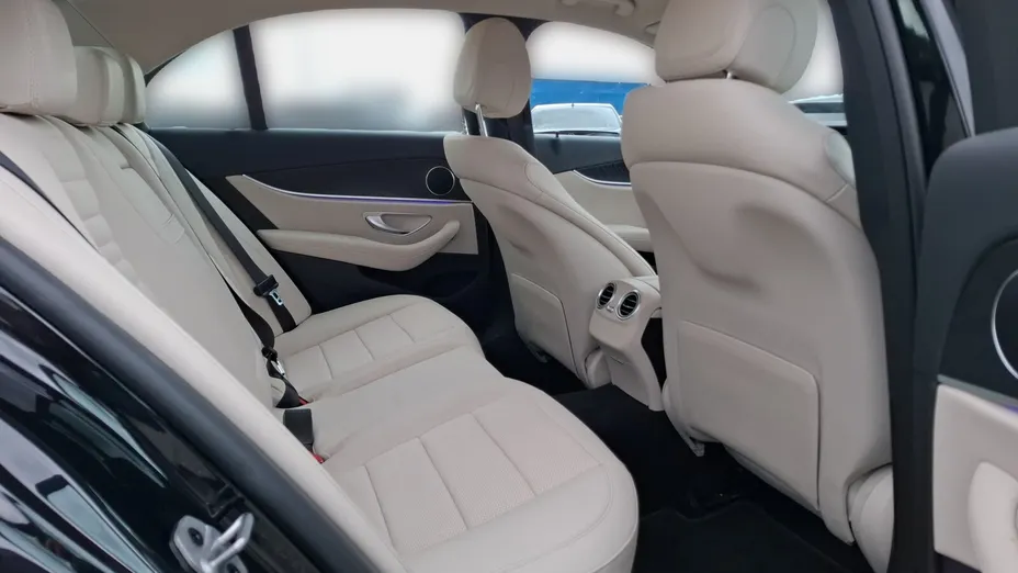 MERCEDES-BENZ E Klasa E 220 d Avantgarde