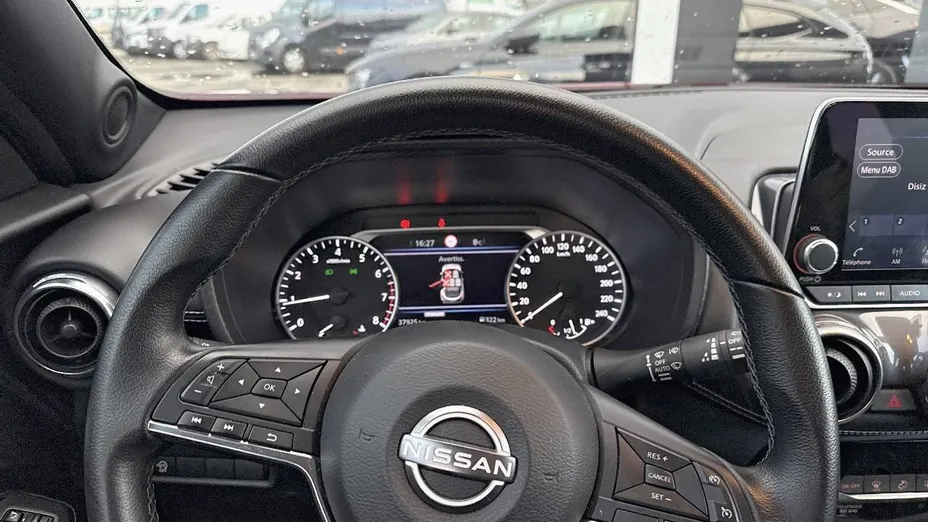 NISSAN Juke -