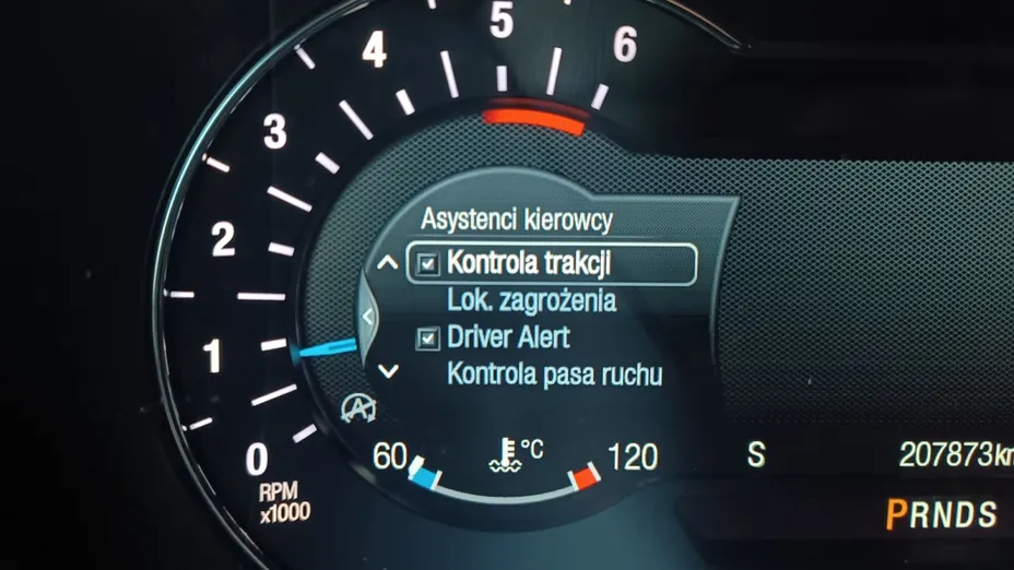 FORD Mondeo -