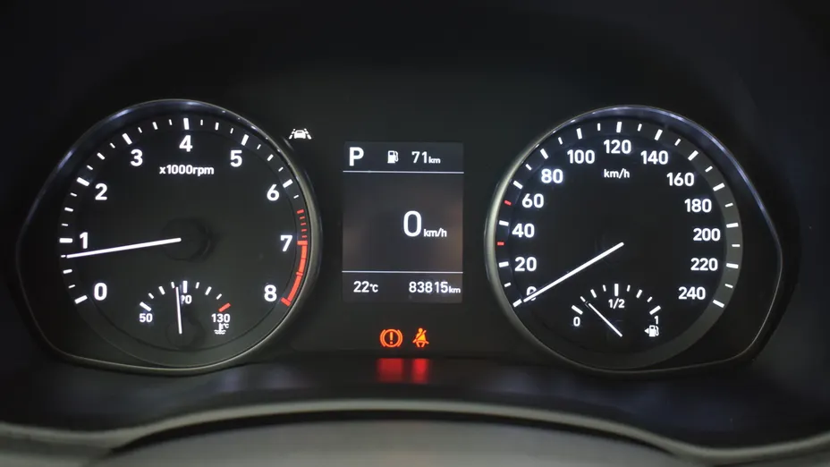 HYUNDAI i30 i30 Fastback 1.5 T-GDI 48V Smart DCT