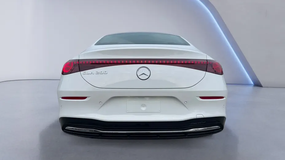 MERCEDES-BENZ CLA CLA 200 58kWh Nowy