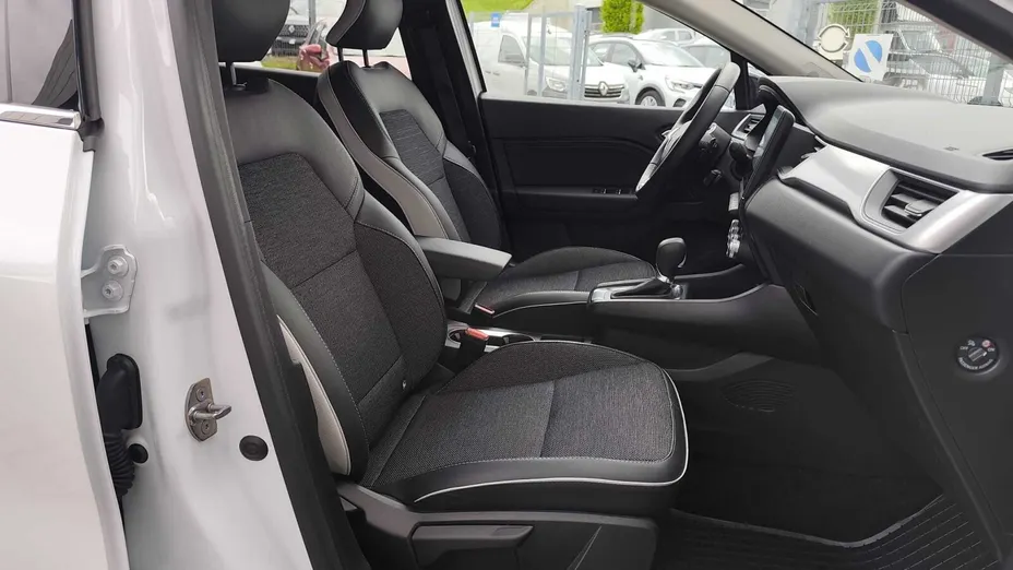 RENAULT Captur Captur 1.3 TCe mHEV Techno EDC