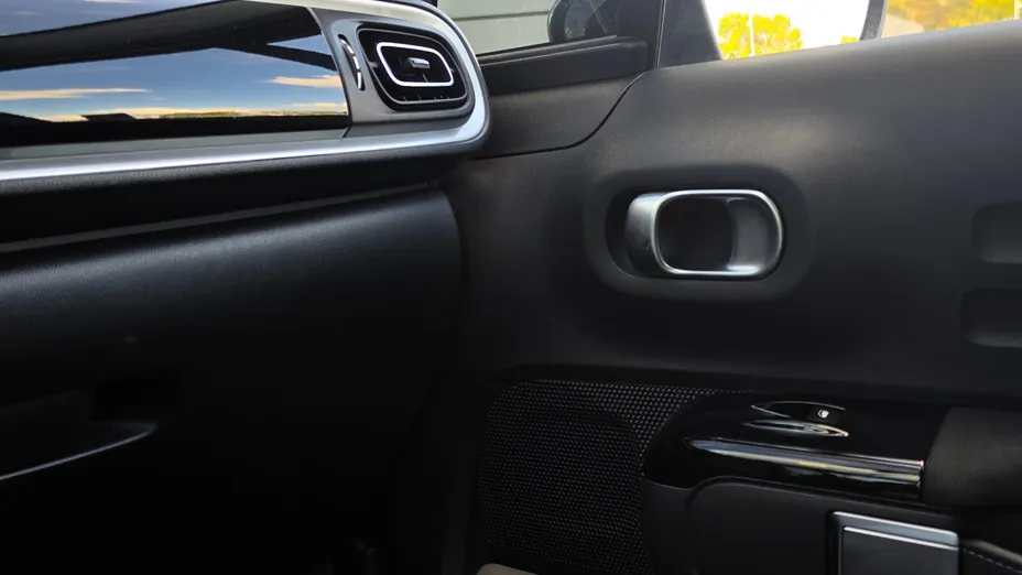 CITROEN C3 C3 1.2 PureTech Shine