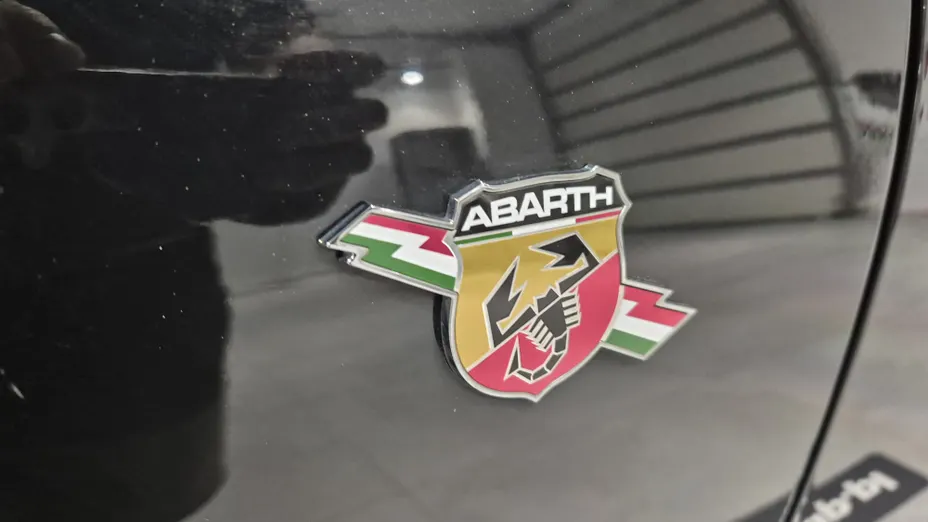 ABARTH 500 695 1.4 T-Jet 16v MTA