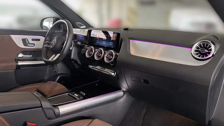 MERCEDES-BENZ GLA GLA 200 mHEV AMG Line 7G-DCT